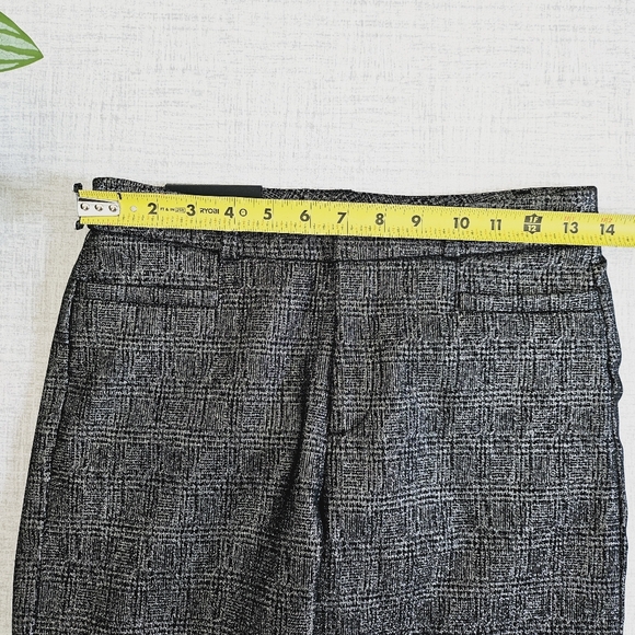 🆕️Banana Republic Modern Sloan Skinny-Fit Gray Metallic Plaid Pant SZ 2 - Picture 10 of 12